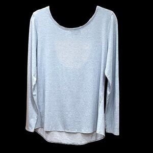 Athleta long sleeve top, twist back EUC